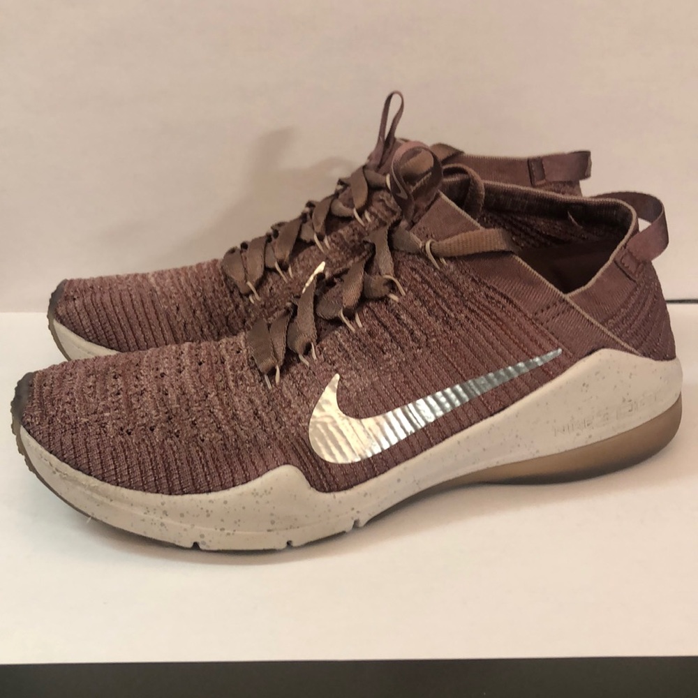Nike Air Zoom Fearless Flyknit 2 Women’s 8